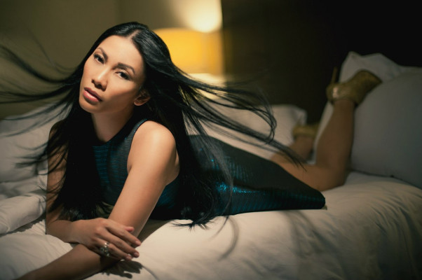Anggun pic #749569