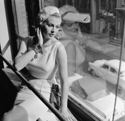 photo 8 in Anita Ekberg gallery [id238597] 2010-02-25 00:00:00
