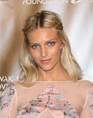 Anja Rubik pic #537572