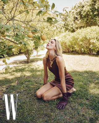 photo 5 in Anja Rubik gallery [id1355382] 2024-08-16 00:00:00