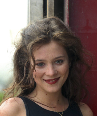 photo 16 in Anna Friel gallery [id288488] 2010-09-17 00:00:00