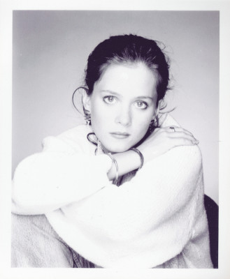 photo 14 in Anna Friel gallery [id248537] 2010-04-12 00:00:00