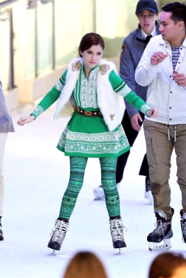Anna Kendrick pic #983270