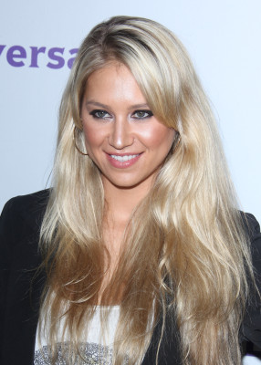 photo 3 in Kournikova gallery [id396539] 2011-08-08 00:00:00