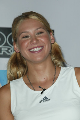 photo 18 in Kournikova gallery [id14773] -0001-11-30 00:00:00