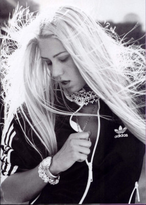 photo 21 in Kournikova gallery [id11870] -0001-11-30 00:00:00