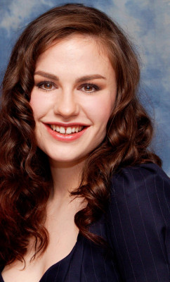 Anna Paquin pic #384812