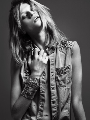 photo 4 in Anna Selezneva gallery [id183516] 2009-09-24 00:00:00