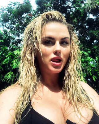 Anna Semenovich pic #1108277