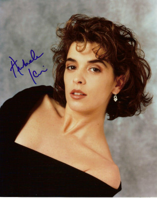 Annabella Sciorra pic #320355