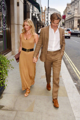 Annabelle Wallis pic #1051450