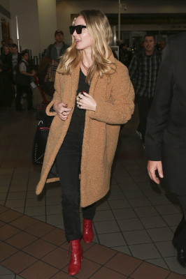 Annabelle Wallis pic #1099629