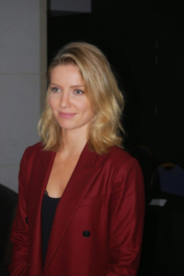 Annabelle Wallis pic #877273