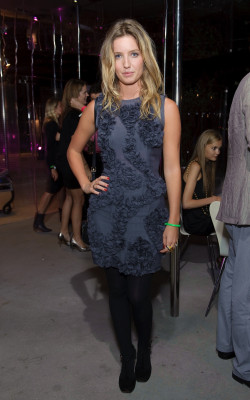 Annabelle Wallis pic #876099