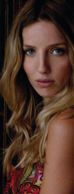 Annabelle Wallis pic #887027
