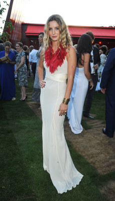 Annabelle Wallis pic #870398