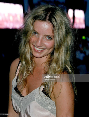 Annabelle Wallis pic #874344