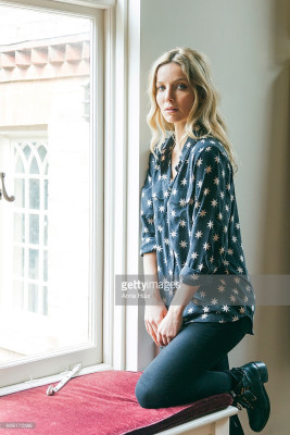 Annabelle Wallis pic #887026