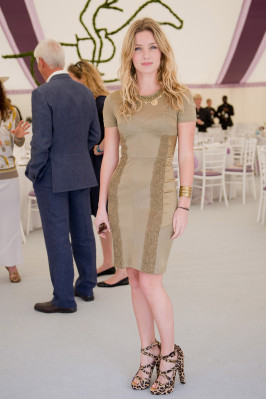 Annabelle Wallis pic #876451