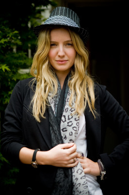 Annabelle Wallis pic #875880