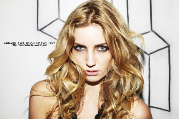 Annabelle Wallis pic #885219