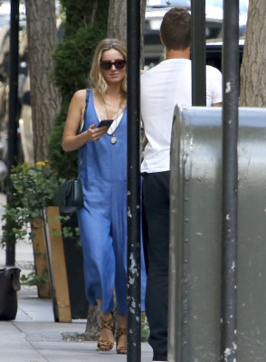 Annabelle Wallis pic #875101