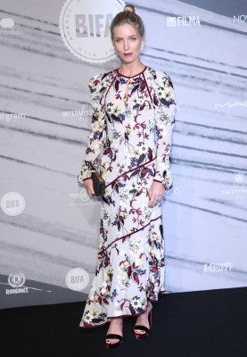 Annabelle Wallis pic #897016