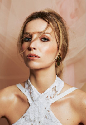 Annabelle Wallis pic #870397
