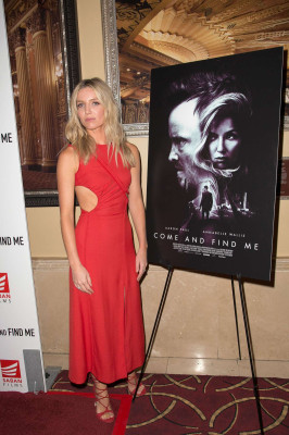 Annabelle Wallis pic #890871