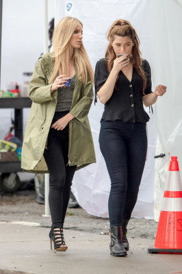 Annabelle Wallis pic #1030342