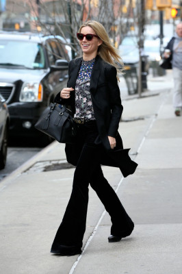 Annabelle Wallis pic #915177