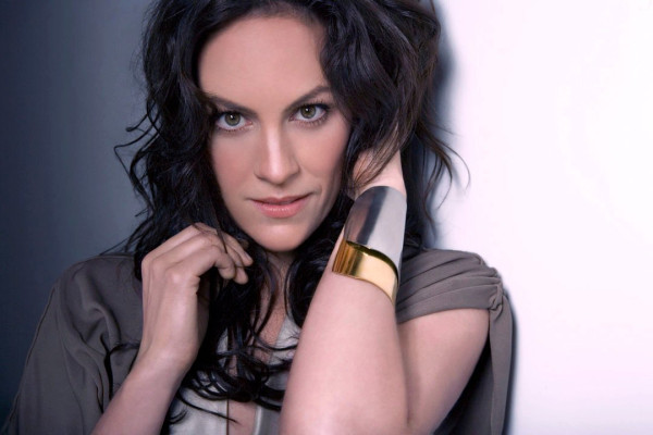 Annabeth Gish pic #554041
