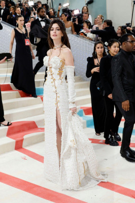 Anne Hathaway pic #1327864