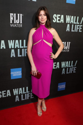 Anne Hathaway pic #1183123