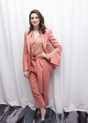 Anne Hathaway pic #1099821