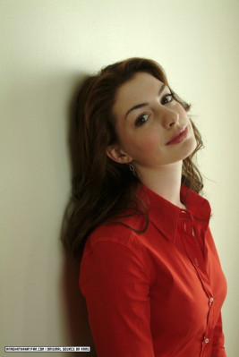 Anne Hathaway pic #193559
