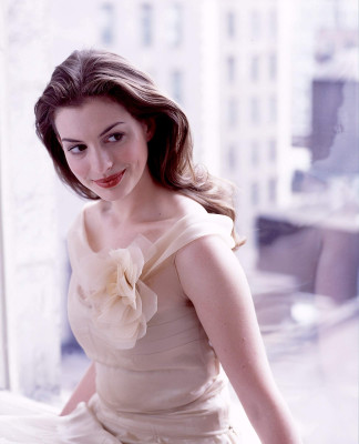 Anne Hathaway pic #234699
