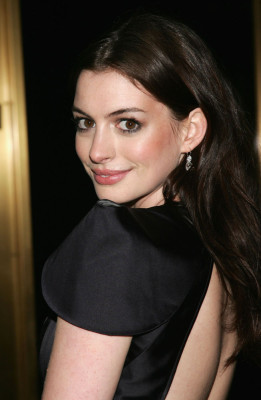 Anne Hathaway pic #156323