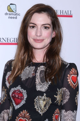 Anne Hathaway pic #1131339