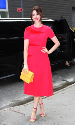 Anne Hathaway pic #1132507