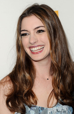 Anne Hathaway pic #415957
