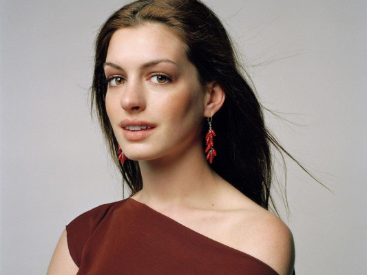 Anne Hathaway pic #109798