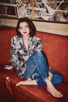 Anne Hathaway pic #796510