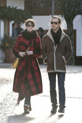 Anne Hathaway pic #566190