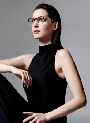 Anne Hathaway pic #832517