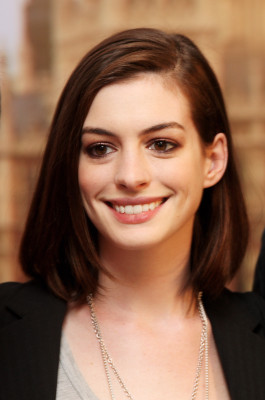 Anne Hathaway pic #104693