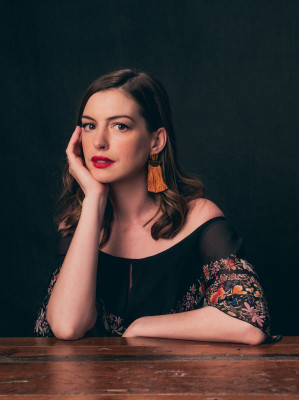 Anne Hathaway pic #888819