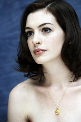 Anne Hathaway pic #127913