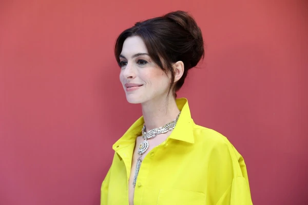 Anne Hathaway pic #1303919