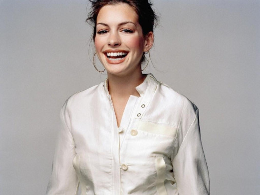 Anne Hathaway pic #109790